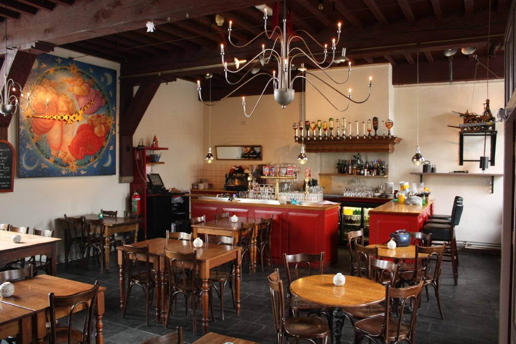 Het Brouwerscafé van De Hemel in Nijmegen in vroeger jaren